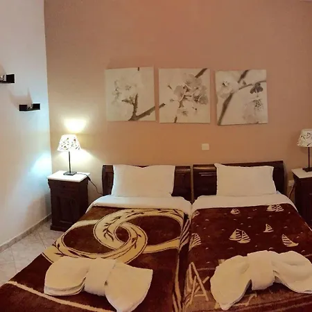 Aparthotel Alisaxni 3*