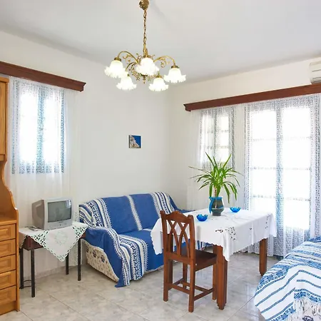 Alisaxni Aparthotel 3*